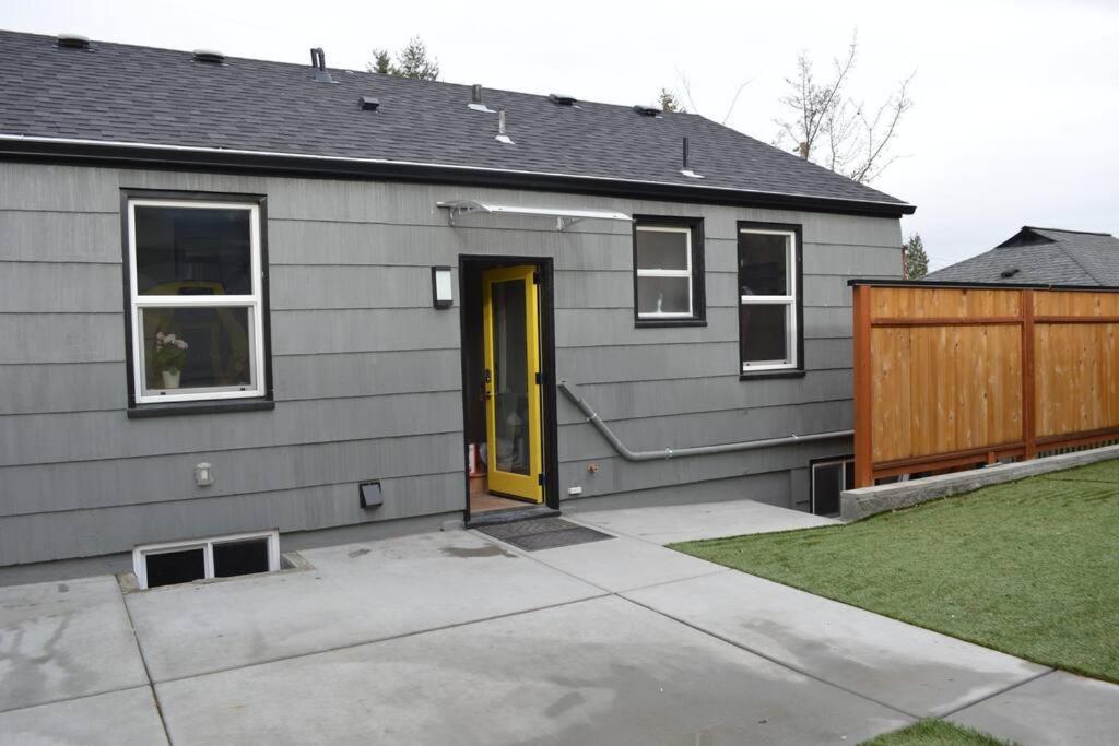 Cozy Crown Hill Carkeek Cottage W/3 Beds, Full Kitchen & Backyard In North Seattle Exterior foto